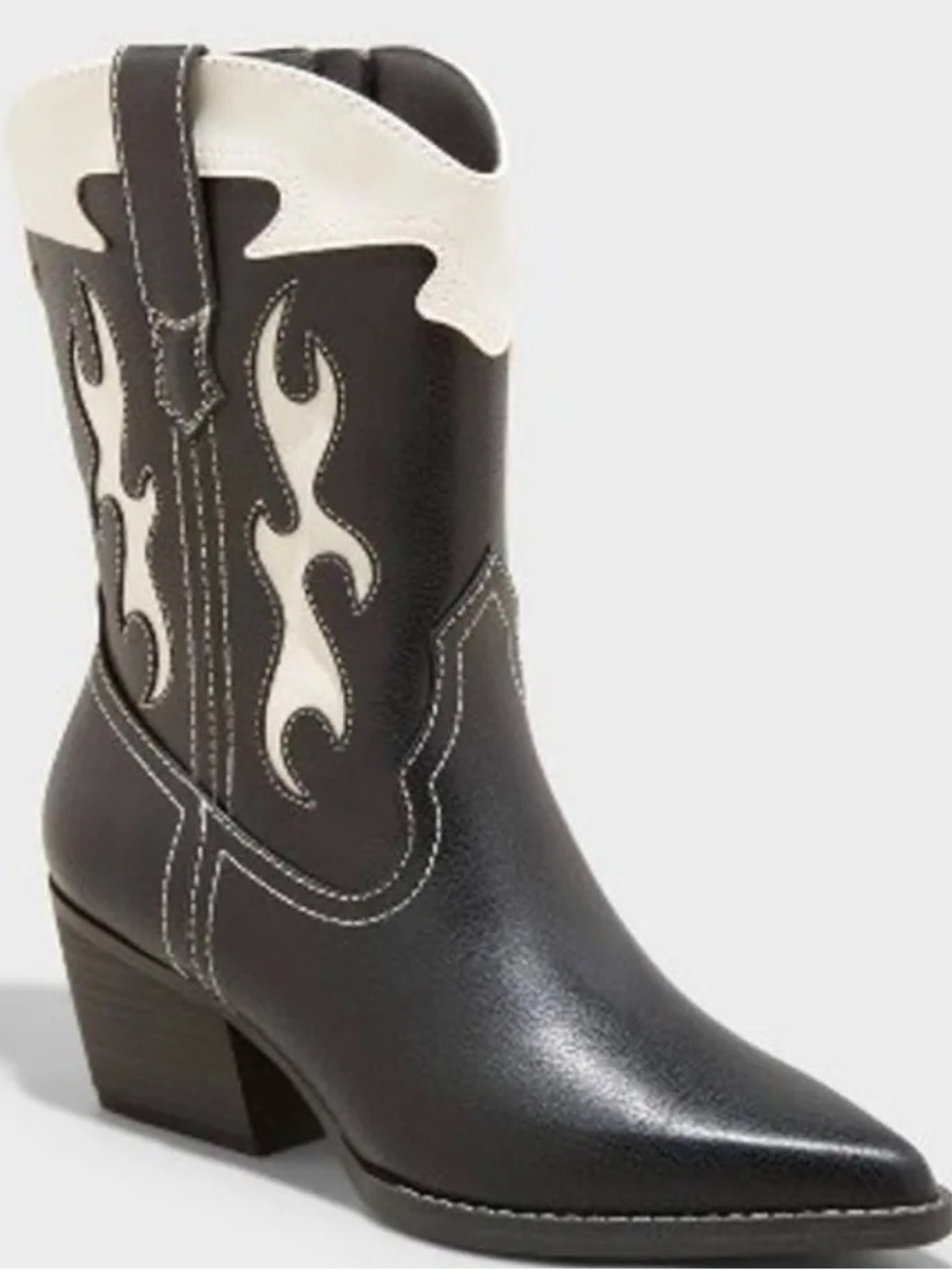Universal Thread "Xena" Flame Western Boot Size 8.5 NWT